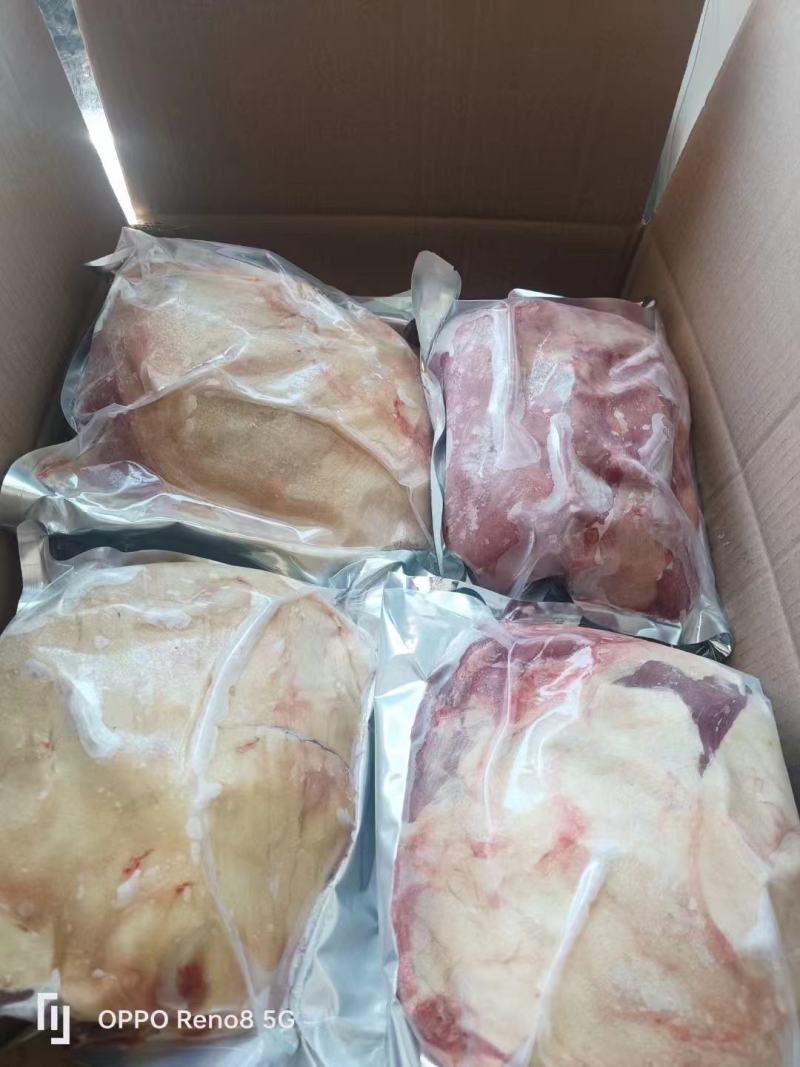 内蒙古呼伦贝尔大草原优质黄牛肉