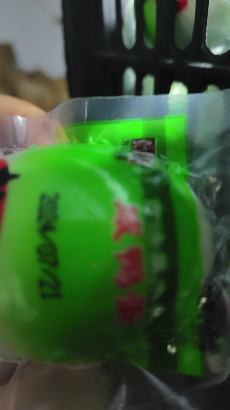 厂家直发，精品破壳微坑咸鸭蛋，