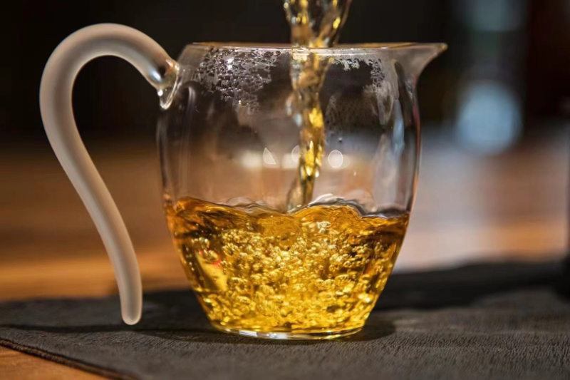 云南滇红茶凤庆滇红茶蜜香金针大金针小金针源头厂家供货