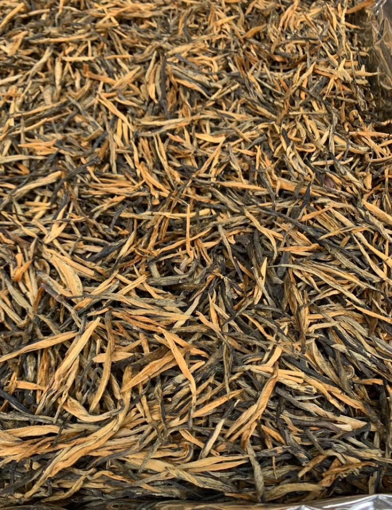 云南滇红茶凤庆滇红茶蜜香金针大金针小金针源头厂家供货