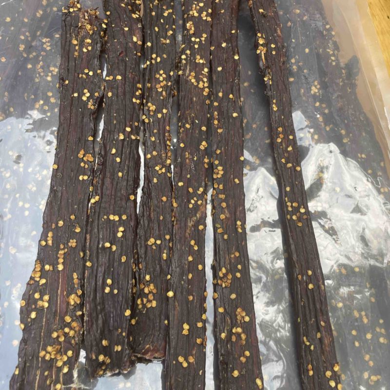 风干九成牛肉干麻辣五香