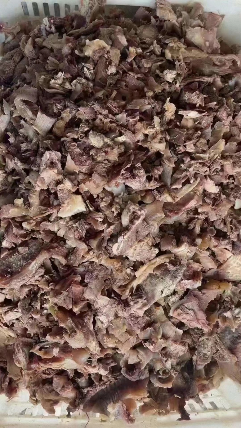 黄牛拆骨肉剔骨肉全熟牛肉冷冻带筋软骨肉带骨肉牛肉筋批发