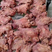 全熟去皮牛头肉，纯干，公牛头，重量抄码，50斤左右。