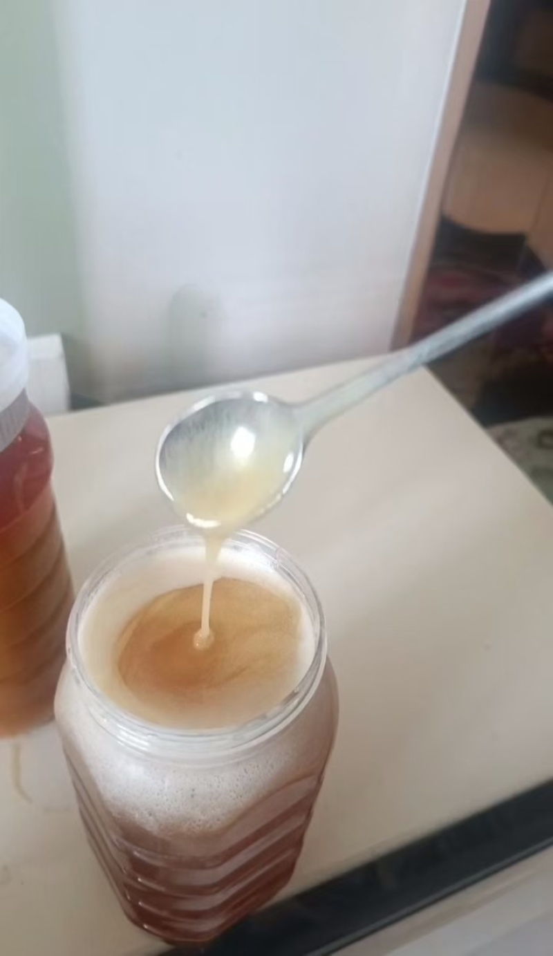 陕西蜂蜜土蜂蜜长期供应保质保量价格优惠欢迎致电