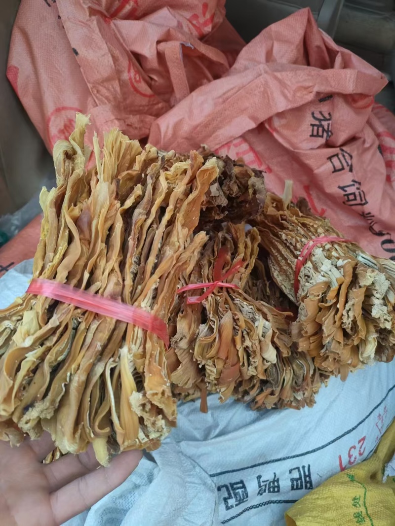 瑶山自然晒笋干