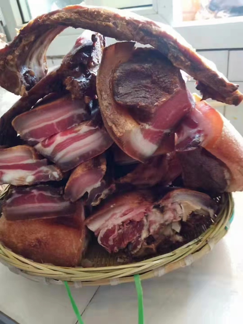 藏香猪跑山猪肉肠腊肉