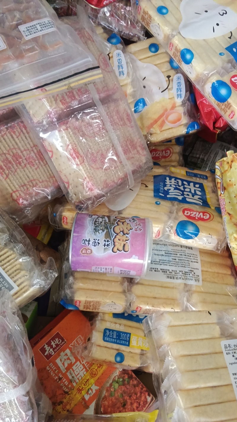 广东长期回收月饼饼干粮油等过期食品