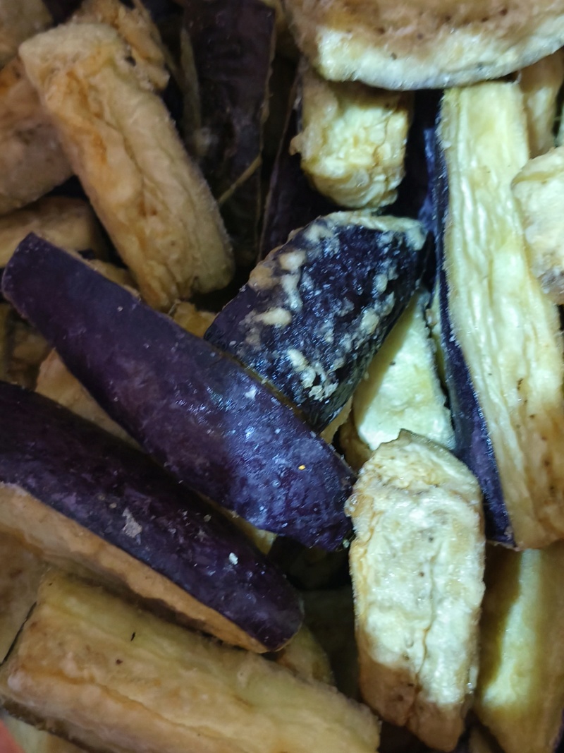 [标题]油炸速冻茄条适合餐饮连锁中央厨房团餐拌饭等