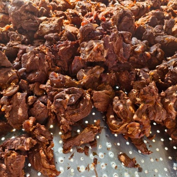 酱牛腱子厂家直销常年供应酱香牛肉开袋即食酱香浓郁鲜嫩多汁