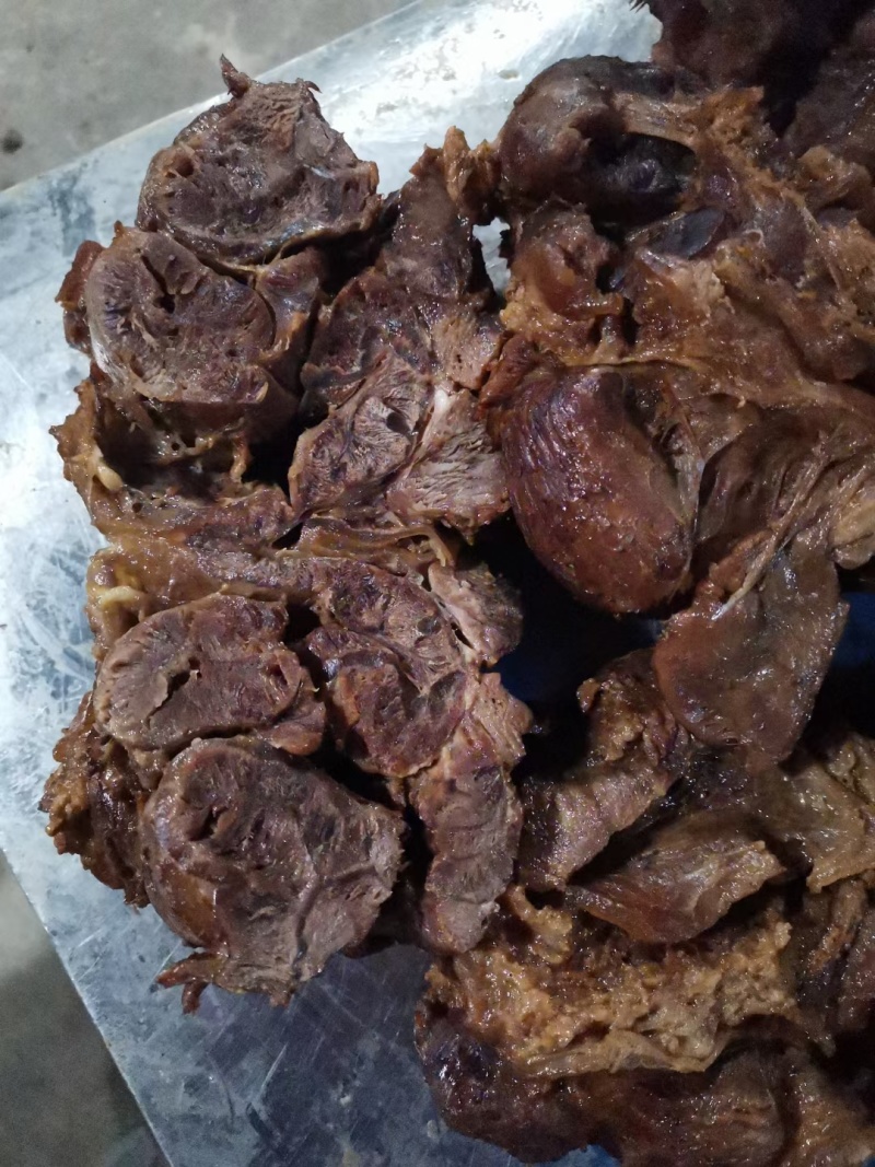 酱牛腱子厂家直销常年供应酱香牛肉开袋即食酱香浓郁鲜嫩多汁
