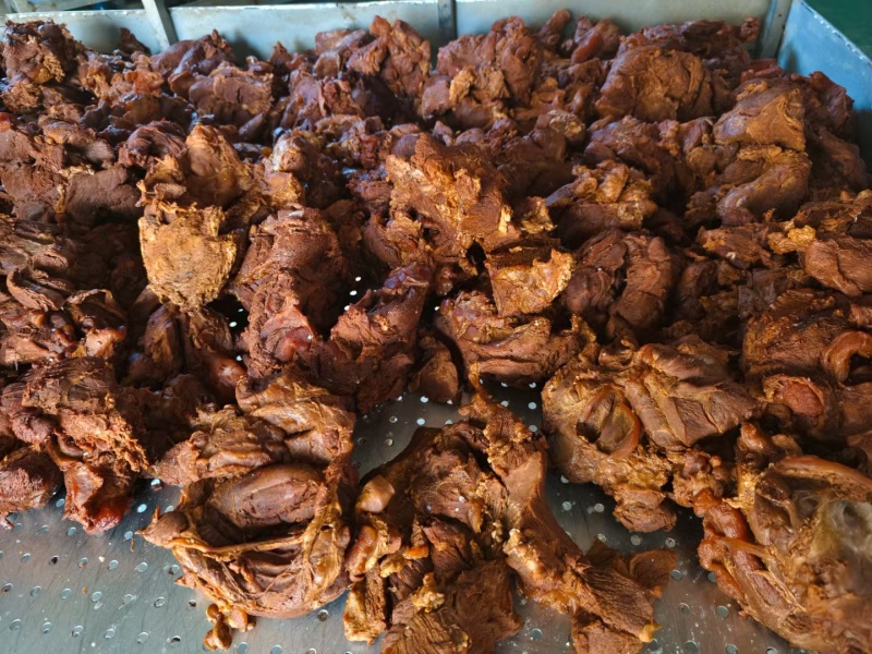 酱牛腱子厂家直销常年供应酱香牛肉开袋即食酱香浓郁鲜嫩多汁