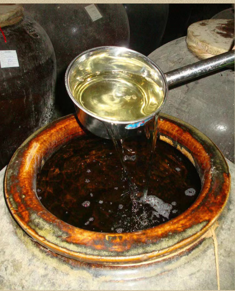 贵州茅台镇酱香53白酒纯粮食桶装老酒特价批发