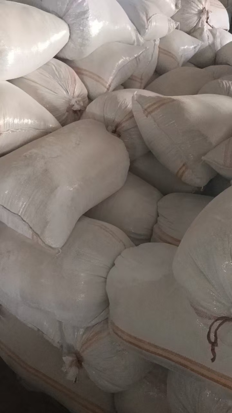 红薯粉大量供应产地一手货源，量大从优，一条龙服务