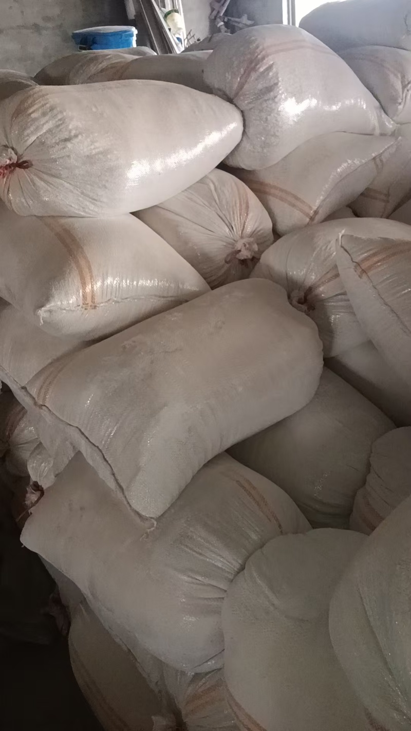 红薯粉大量供应产地一手货源，量大从优，一条龙服务