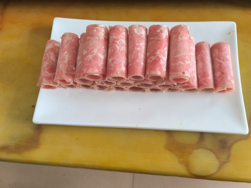 厂家直销鸭肉牛脂肪板大量批发可切卷保证不散碎现货实拍