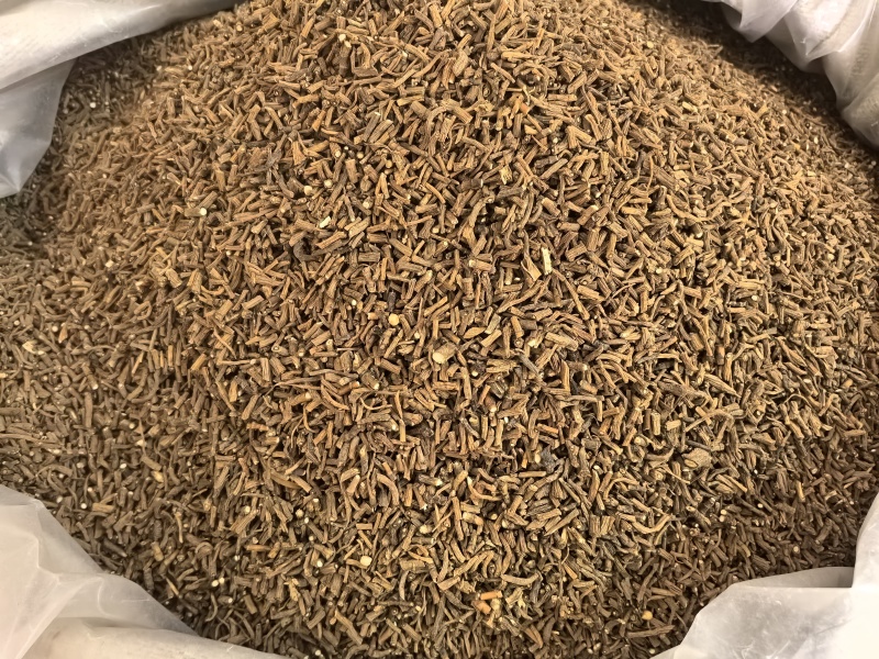 柴胡藏柴胡多种规格有货供应七彩百草中药材批发