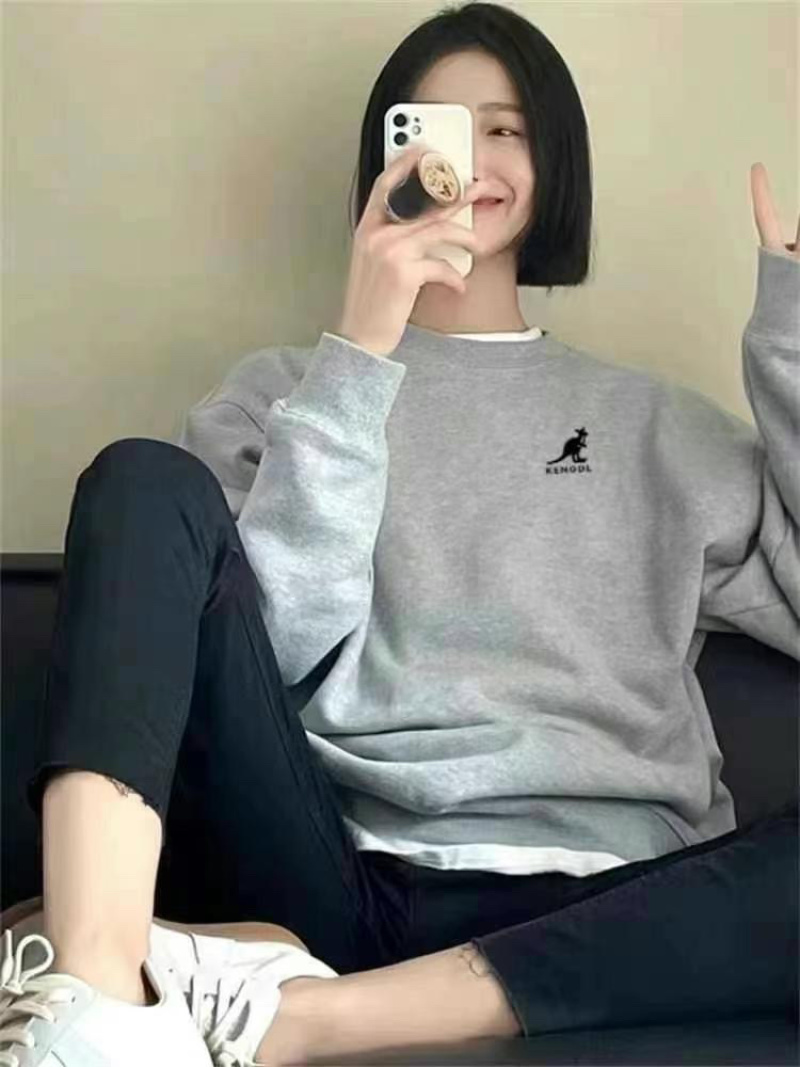 6.8清运动休闲卫衣