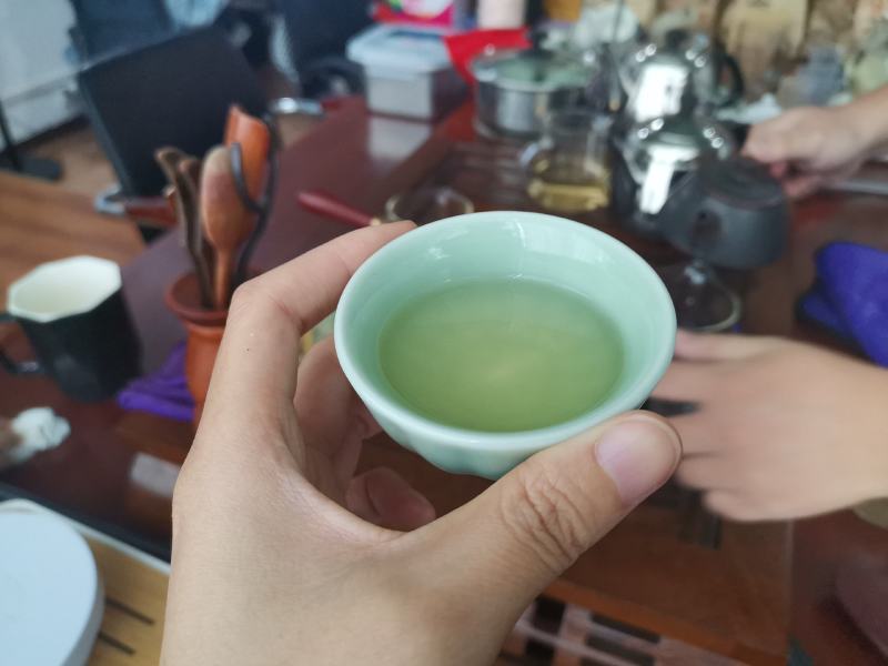 农家老茶婆六堡茶