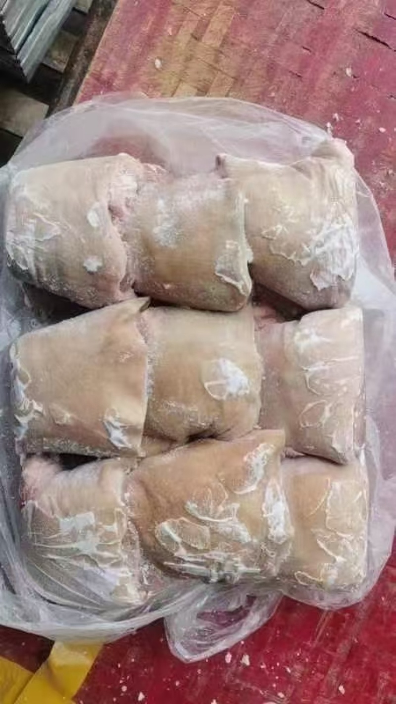 脱骨肘子