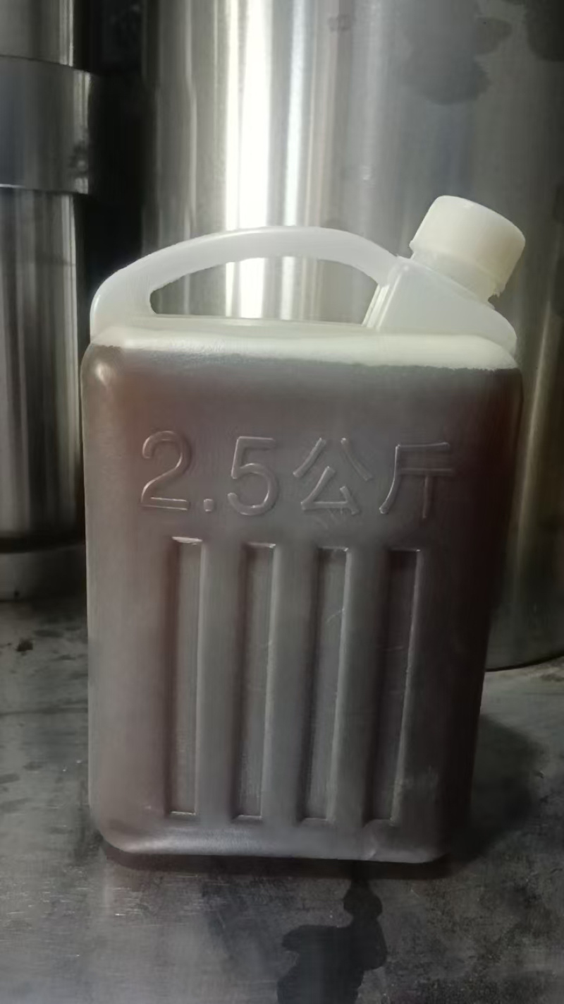 品质纯正传统工艺压榨花生油自有加工设备按需包装