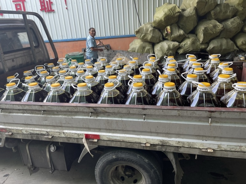 一级大豆色拉油20L，144/桶全国可发、量大包送