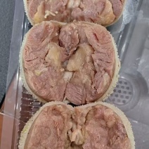 羊肚包肉大块瘦牛肉小羔羊净肚包制而成