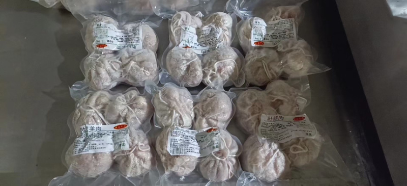 羊肚包肉大块瘦牛肉小羔羊净肚包制而成