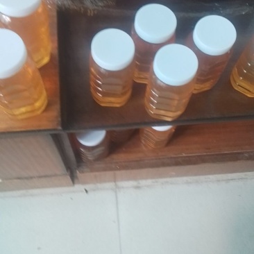 精品蜂蜜枣花蜜洋槐蜜等，保质保量，货源充足，量大从优