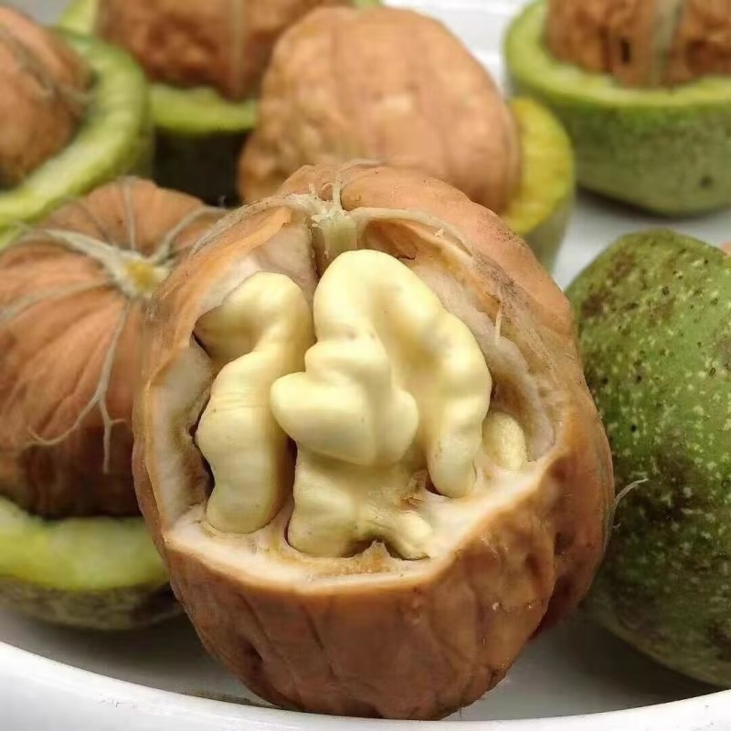 鲜核桃脱皮鲜核口感好籽仁饱满