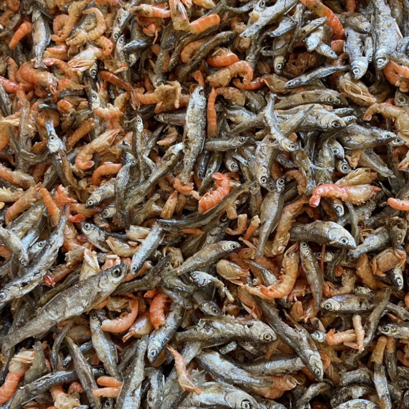 炸鱼拌虾生晒鱼干拌虾小鱼小虾地摊电商实体批发鱼
