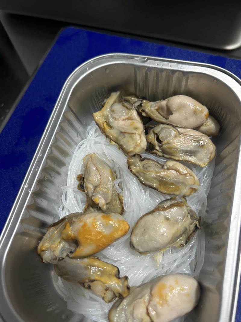 【蒜蓉粉丝扇贝】蒜蓉粉丝生蚝