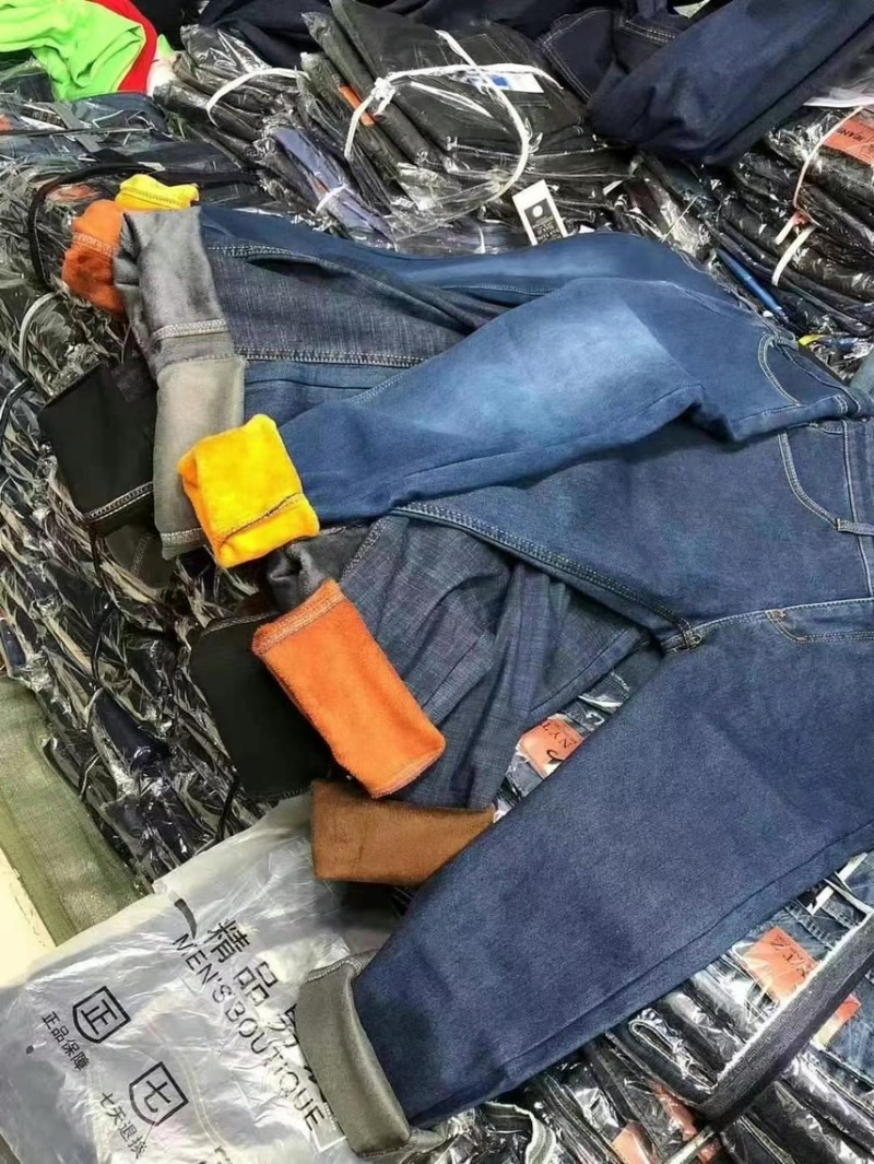 弹力男士商务加绒牛仔裤，货品质量很好，全清25