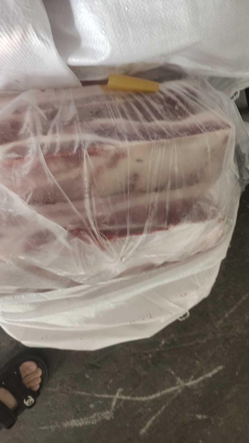 精修去皮五花肉
