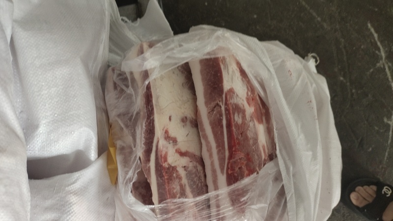 精修去皮五花肉