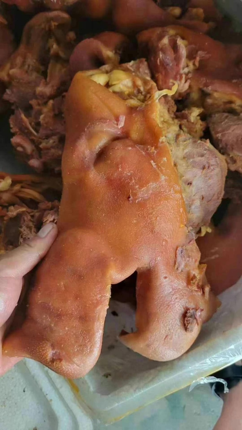 全熟卤猪头肉，卤菜摊，凉菜摊都可以卖的产品
