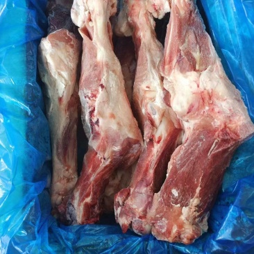 猪后腿骨6一斤，一件20斤
