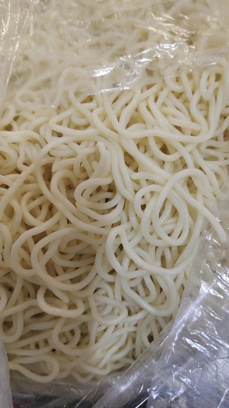 【热销】江苏徐州鲜面条加工厂现压现送量大从优