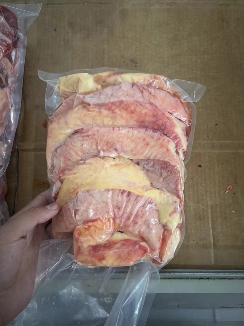 牛副产品-牛胸口油滨州货源常年供货价格便宜代发全国市场