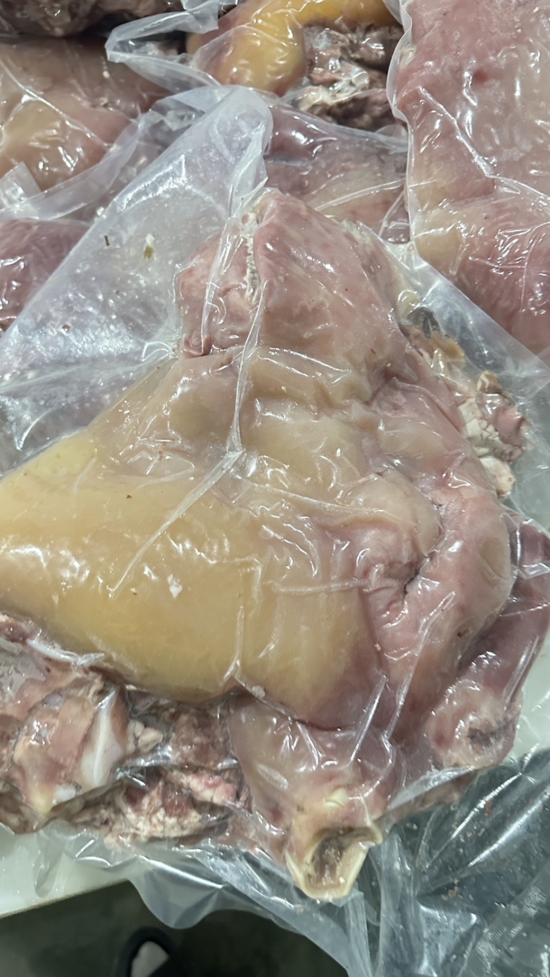 新鲜一手货源全网低价牛头肉长期供货中抢购火热