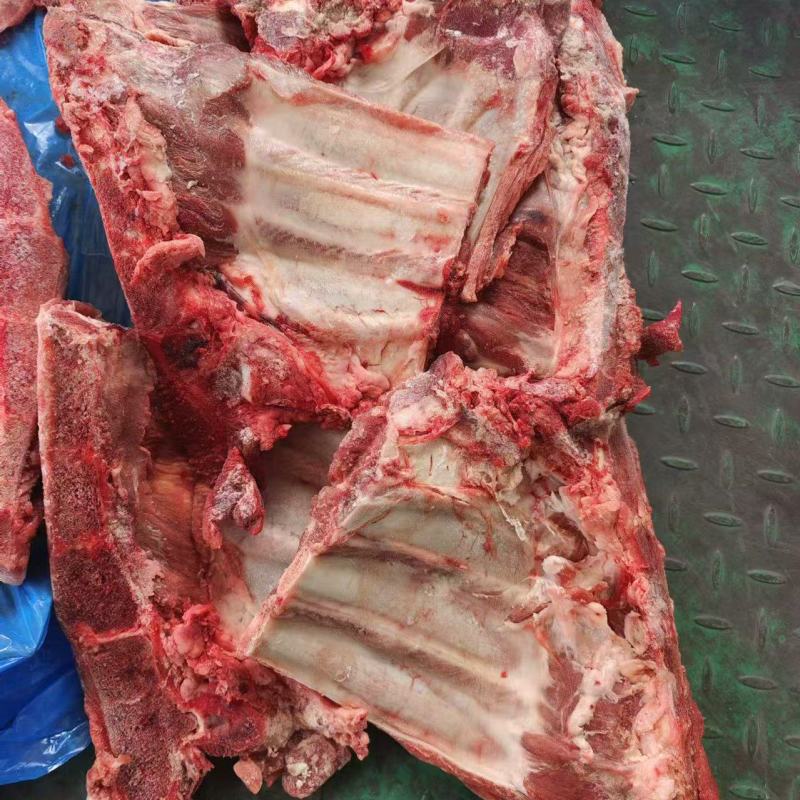 多肉猪小排，新日期，颜色鲜亮，带肉多，价格不高，