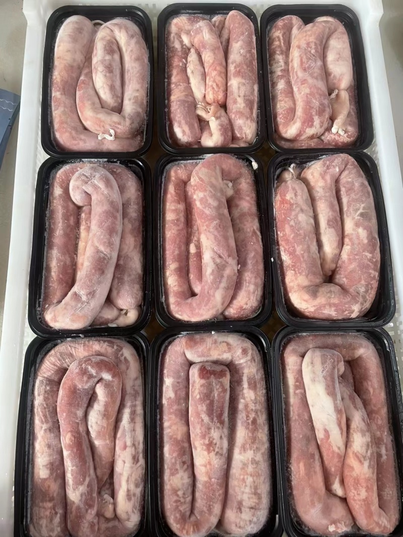 肠包肉，羊肠包羊肉，纯羊肉，都是大块的，保证不是碎肉