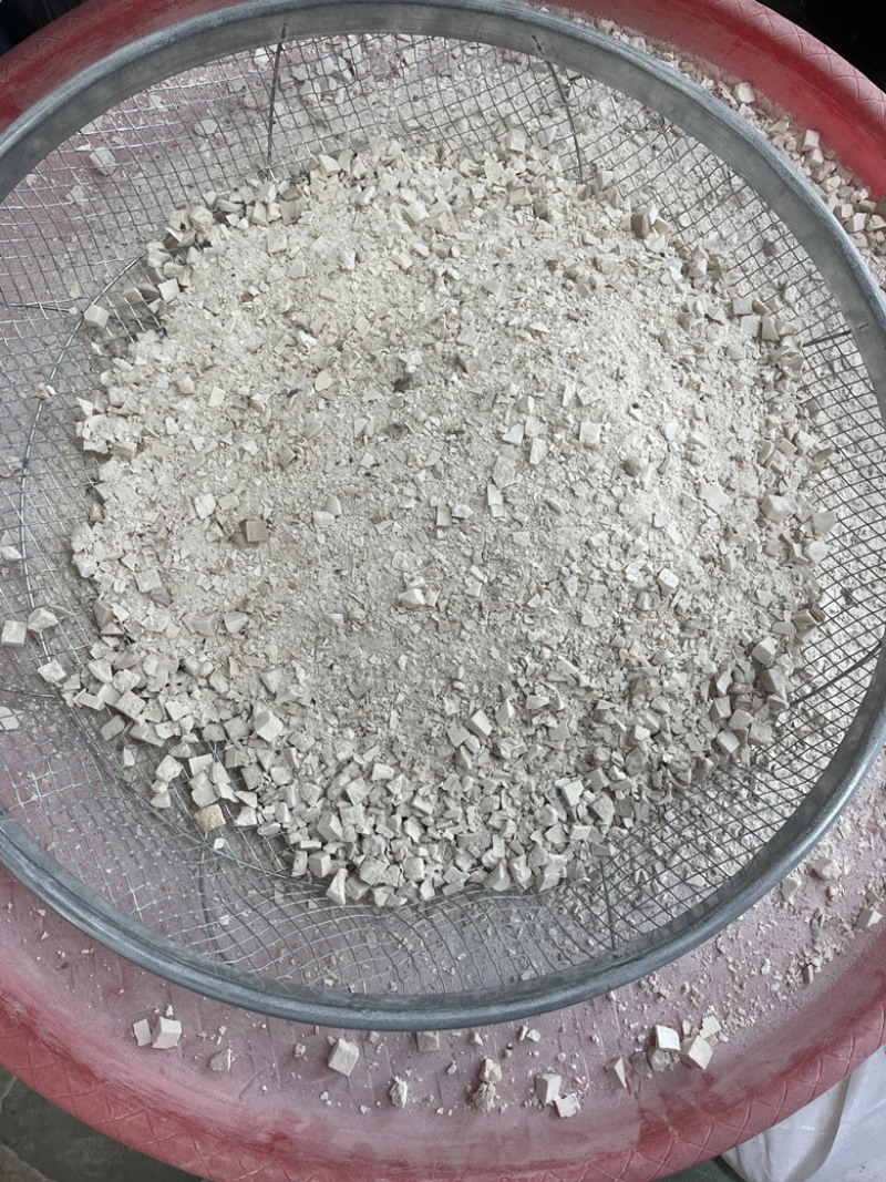云南白茯苓颗粒打粉料中心丁粉颗粒一刀丁颗粒粉打粉边脚料
