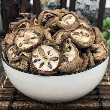 中药材八月札预知子八月扎