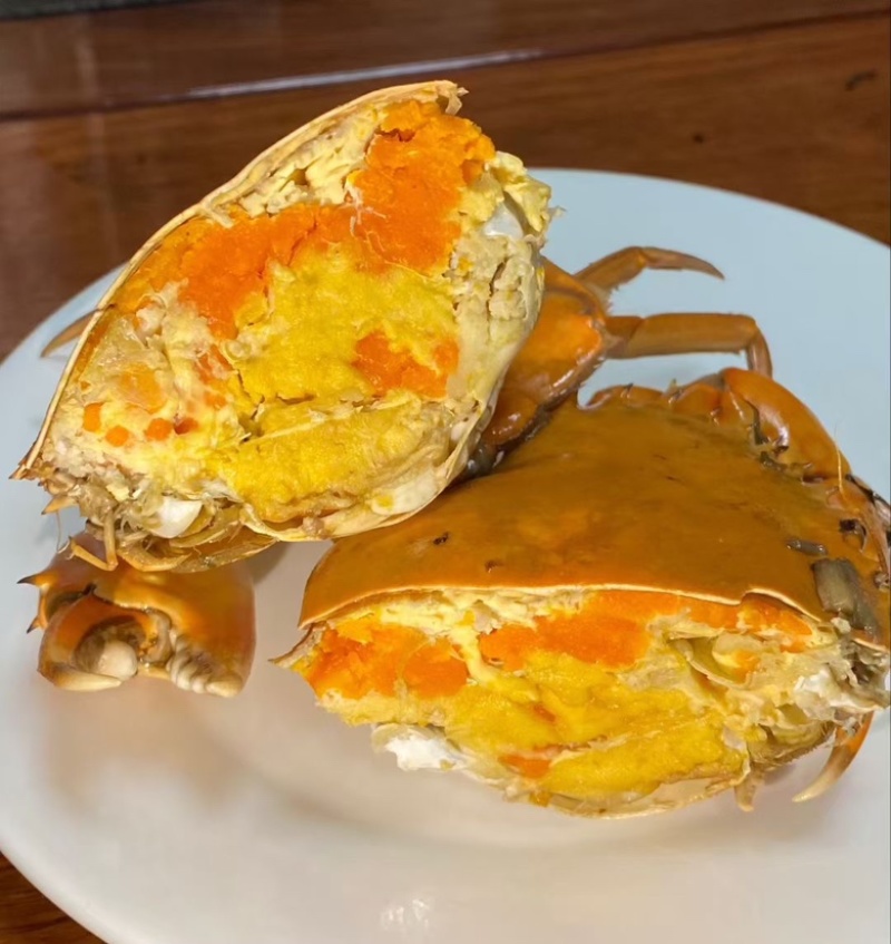 满膏黄油蟹