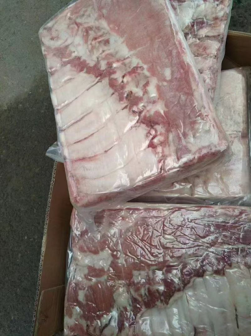 去皮抽骨中方，20kg左右一箱，4片，烤肉店必备