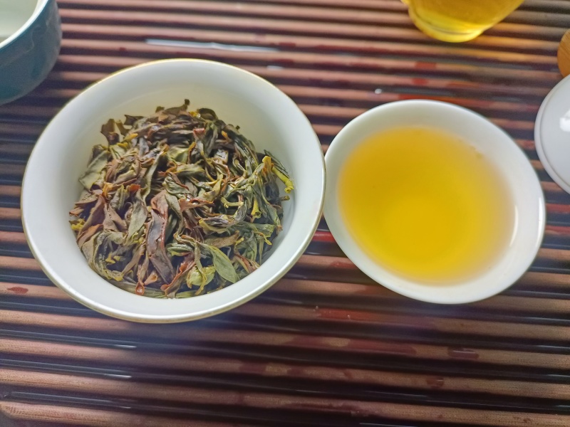 《推荐》鸭屎香，茶条紧实奶香味明显喝完满口留香