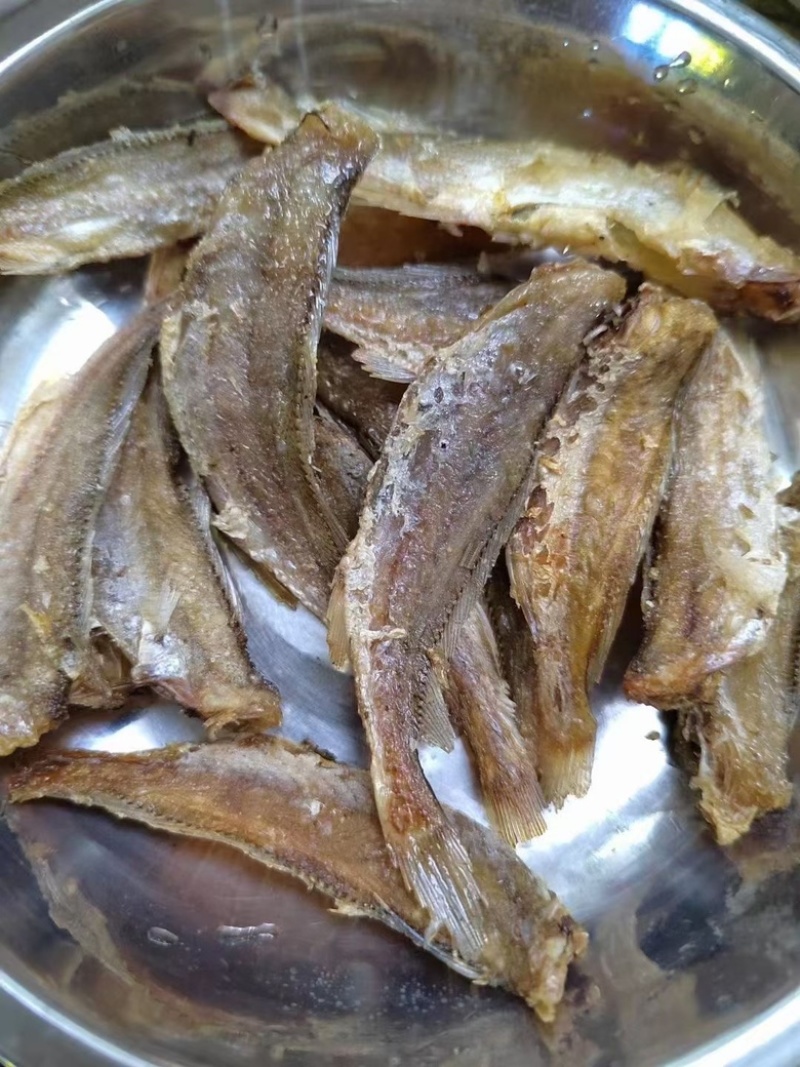 黄花鱼干划条鱼白姑鱼干咸鱼干有量批发