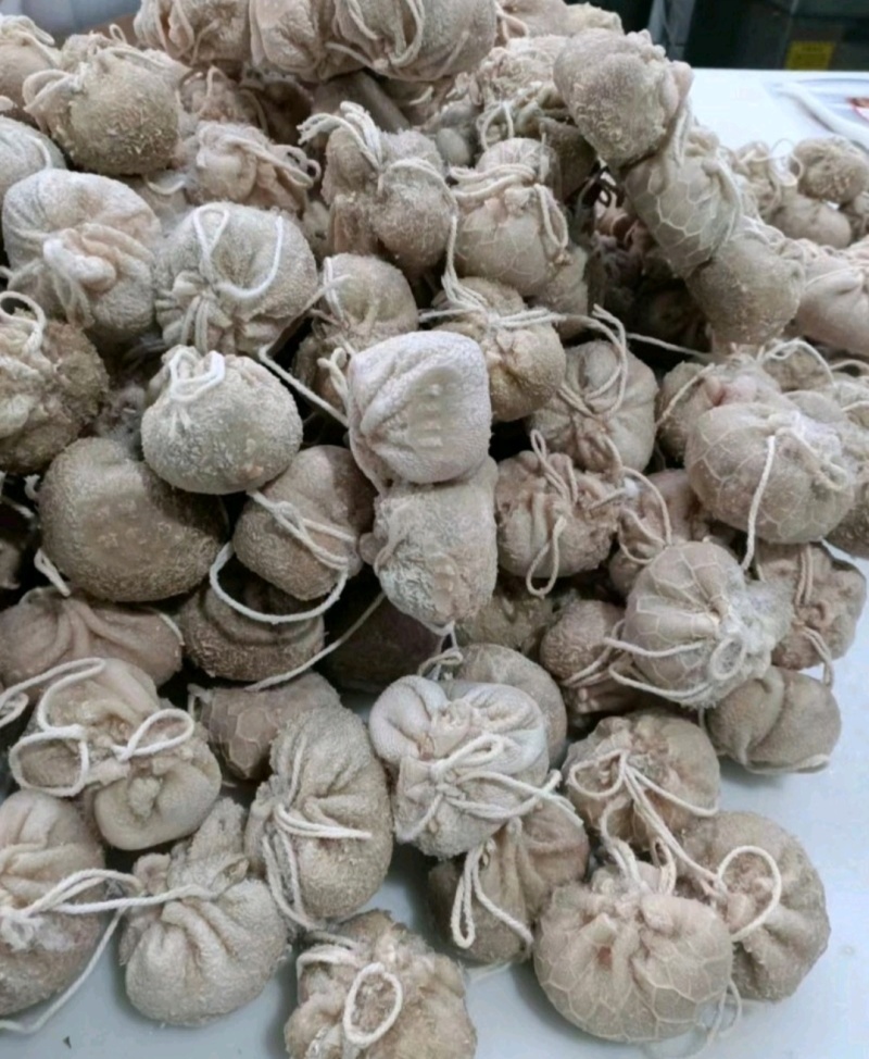 肚包肉，新肚，鲜肉，使用新鲜羊肉，新鲜羊肚，精心调制。