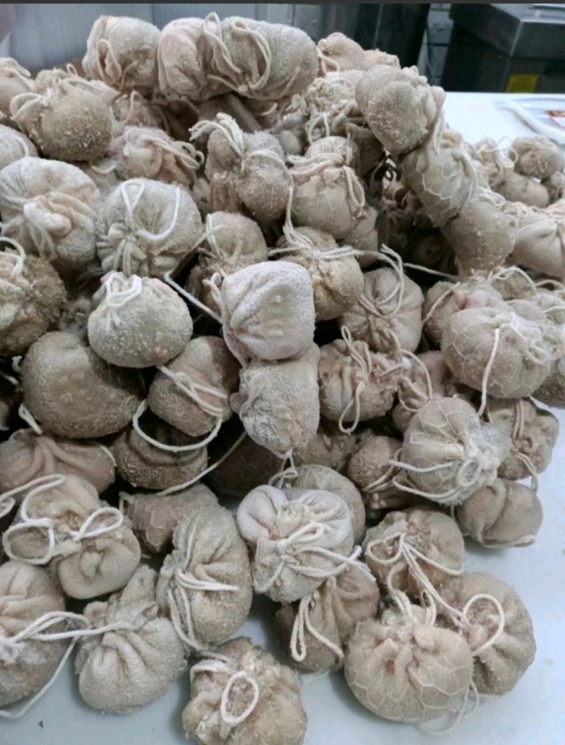 肚包肉，新肚，鲜肉，使用新鲜羊肉，新鲜羊肚，精心调制。