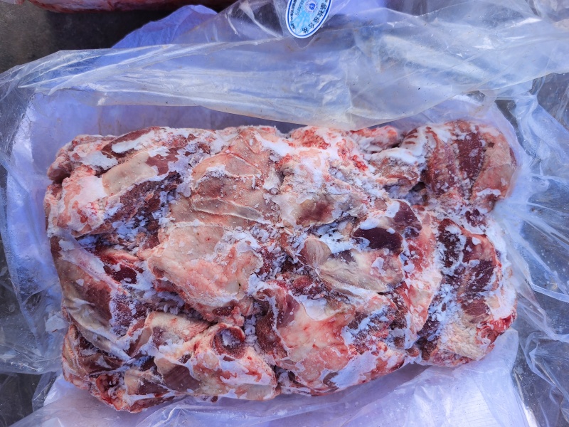 【羊脖肉】绵羊的脖头肉小肉！新鲜速冻！袋装五十斤全国发货